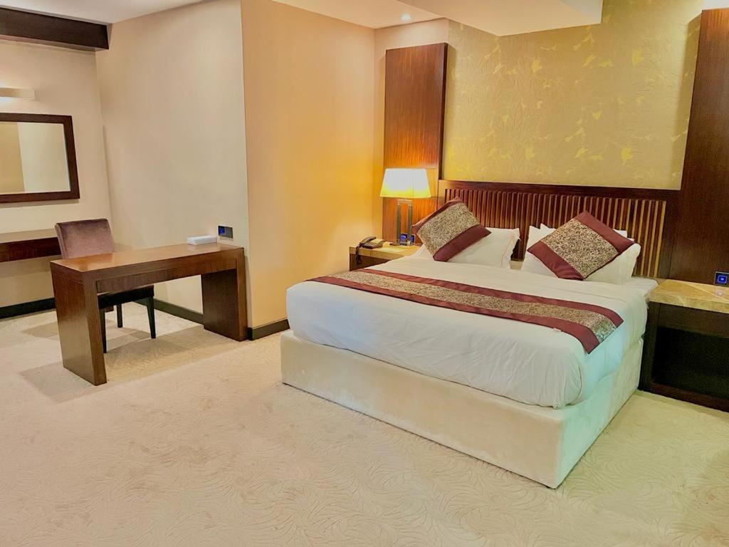 Royale Signature Hotel Алор-Сетар Экстерьер фото