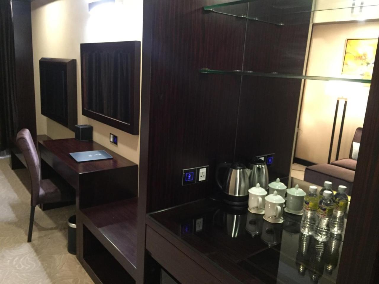 Royale Signature Hotel Алор-Сетар Номер фото