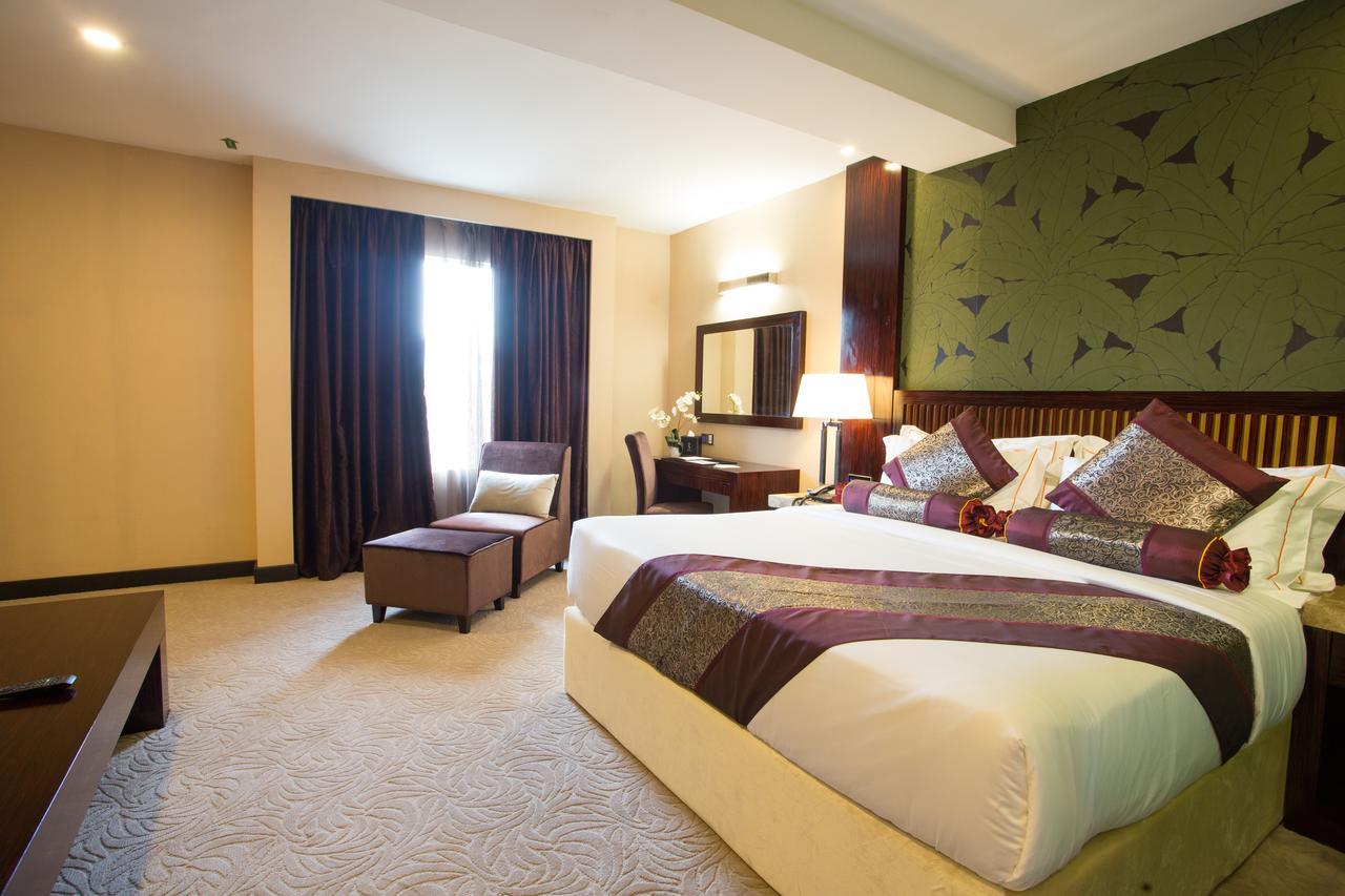 Royale Signature Hotel Алор-Сетар Экстерьер фото