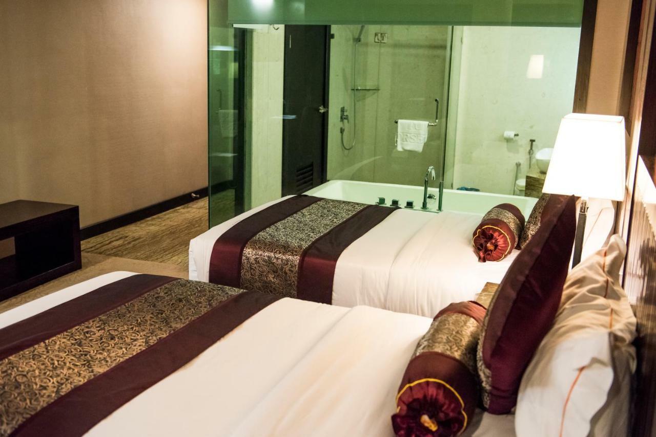 Royale Signature Hotel Алор-Сетар Экстерьер фото